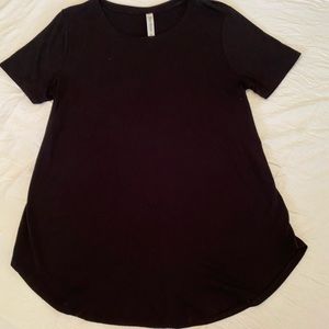 Ladies short-sleeved top